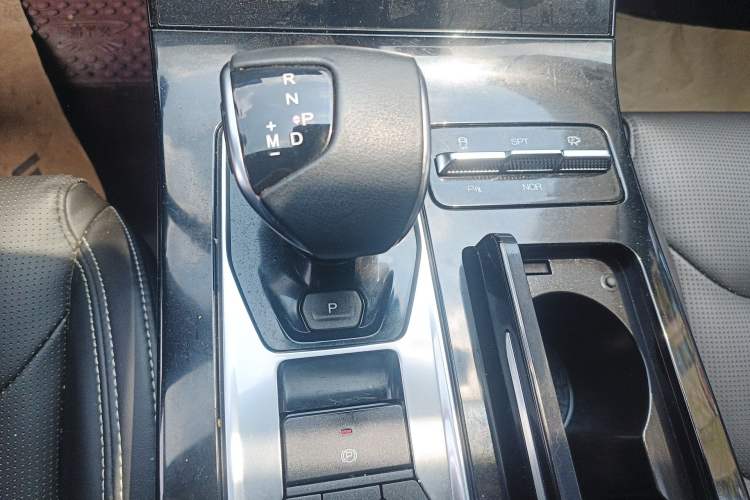 Used JETOUR X70 PLUS 2021 1.6T DCT Base 5-Seater