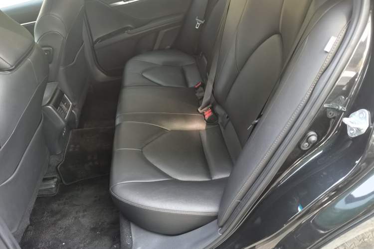 Used Toyota Camry 2023 2.0G Luxury Edition Left Rear Seat