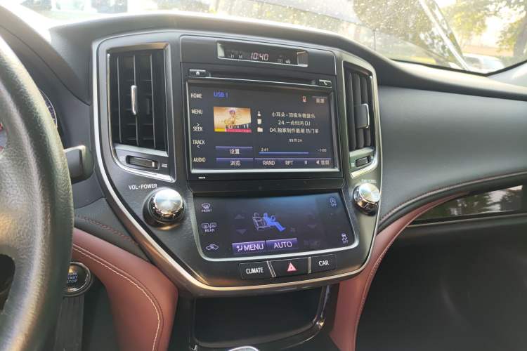 Used Toyota Crown 2017 2.0T Sport Edition
