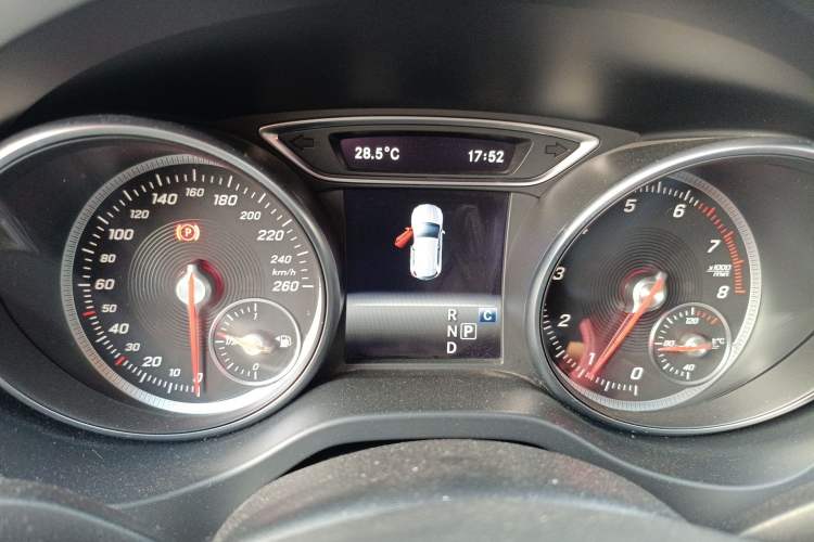 Used Mercedes-Benz GLA 2018 GLA 200 Fashion Model Instrument Cluster