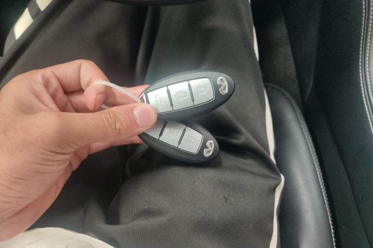 Used Infiniti Q50 2014 3.7L Luxury Sport Edition Interior 1