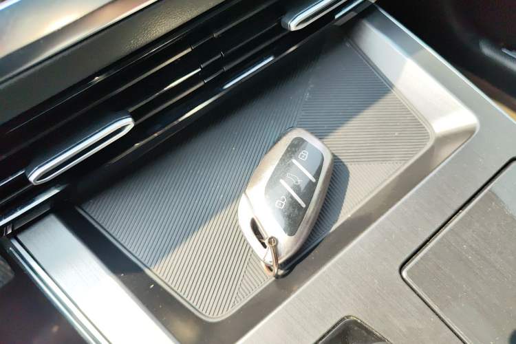 Used Roewe RX5 MAX 2022 1.5T Automatic Youwei Flagship Edition
