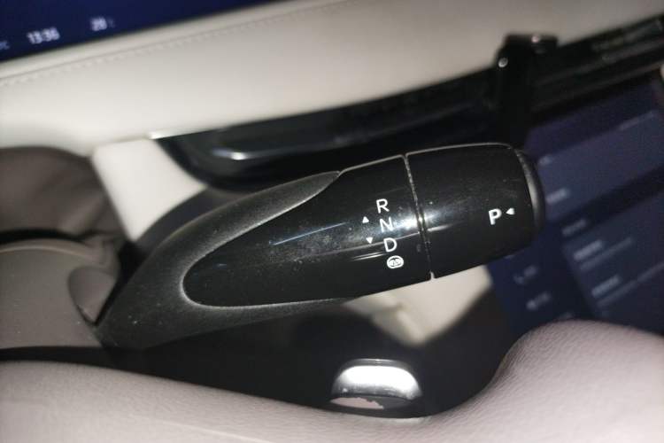 Used IM LS7 2023 100kWh Lux All-Wheel-Drive Version
