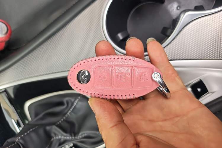 Used Infiniti Q50L 2018 2.0T Enjoyment Version China VI Standard Interior 1