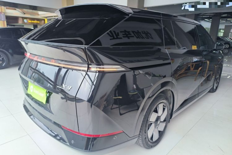 Used XPeng X9 2024 702 Ultra-Long Range Max