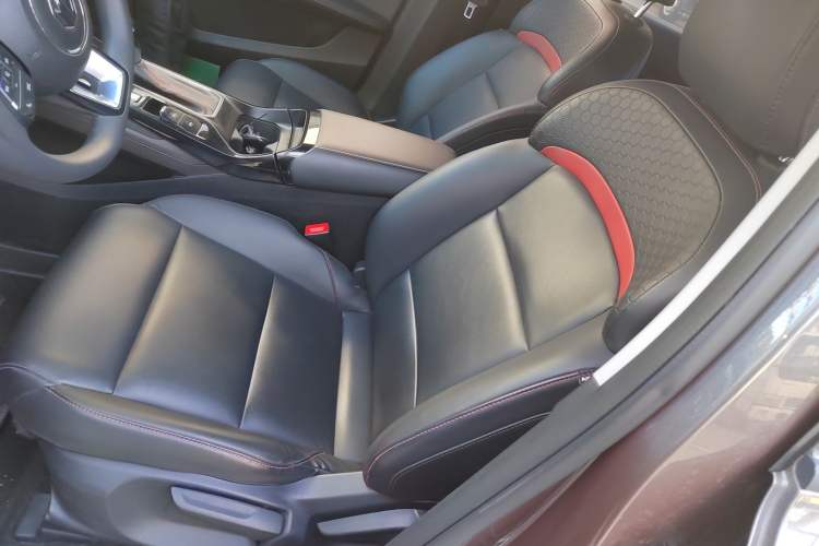 Used MG 5 2021 Revised Version 180 DVVT CVT Youth Luxury Edition