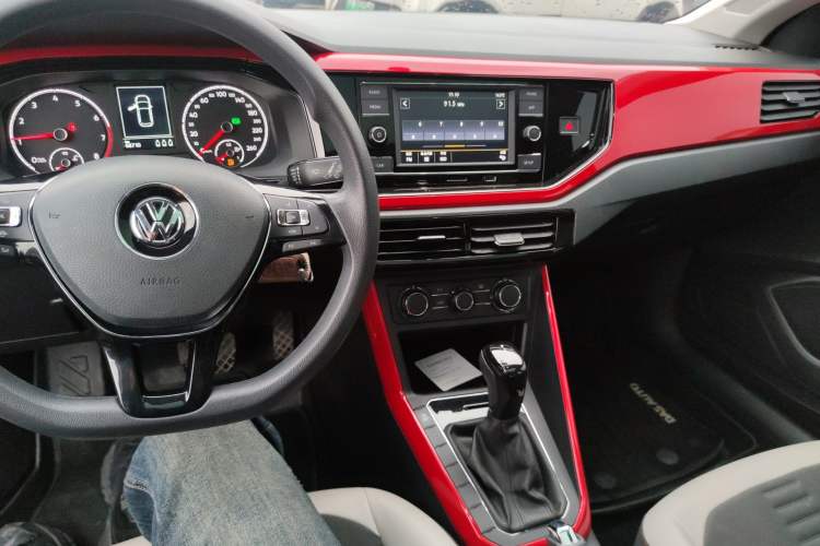 Used Volkswagen Polo 2019 Plus 1.5L Automatic Colorful Technology Edition Audio And AC Panel