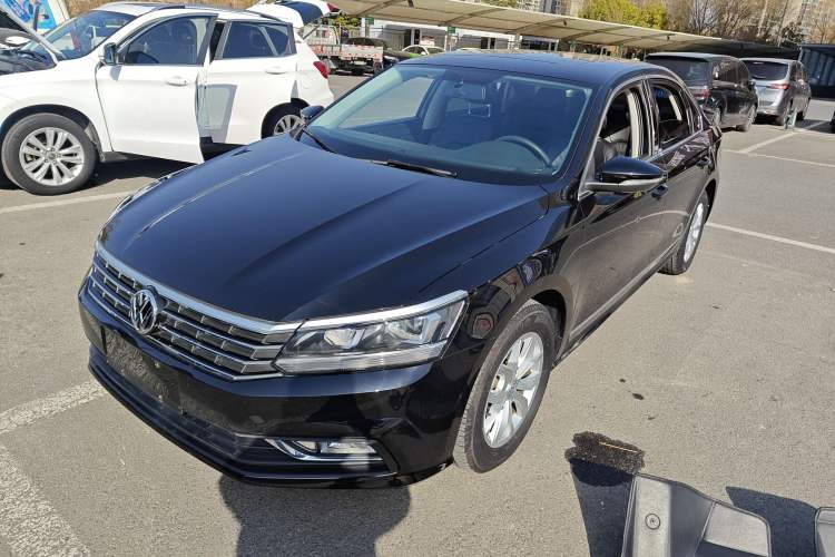Used Volkswagen Passat 2017 1.8TSI DSG Government Procurement Version (CEA Engine)
