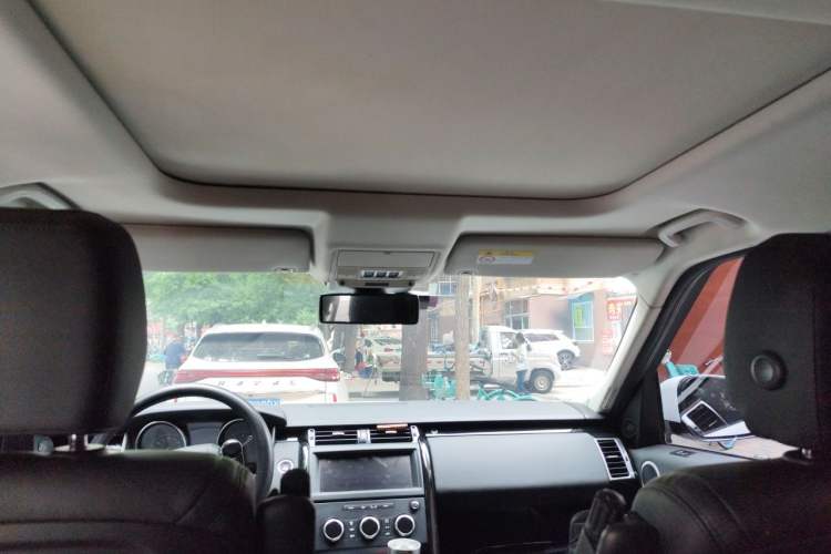 Used Land Rover Discovery 2017 3.0 SC V6 SE
