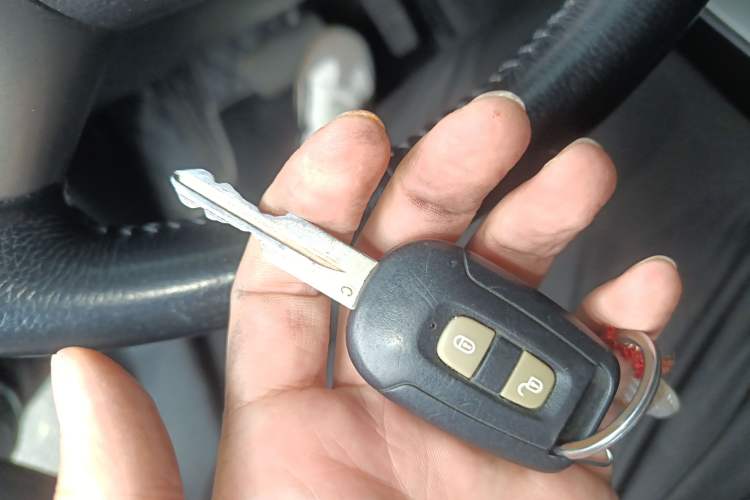 Used Chevrolet Captiva 2014 2.4L 4x4 Flagship Edition 7 Seats
