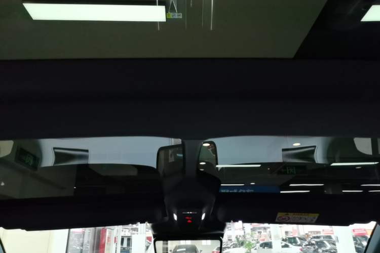 Used Avatr 11 2025 Year Updated Max Extended-Range Version Headliner