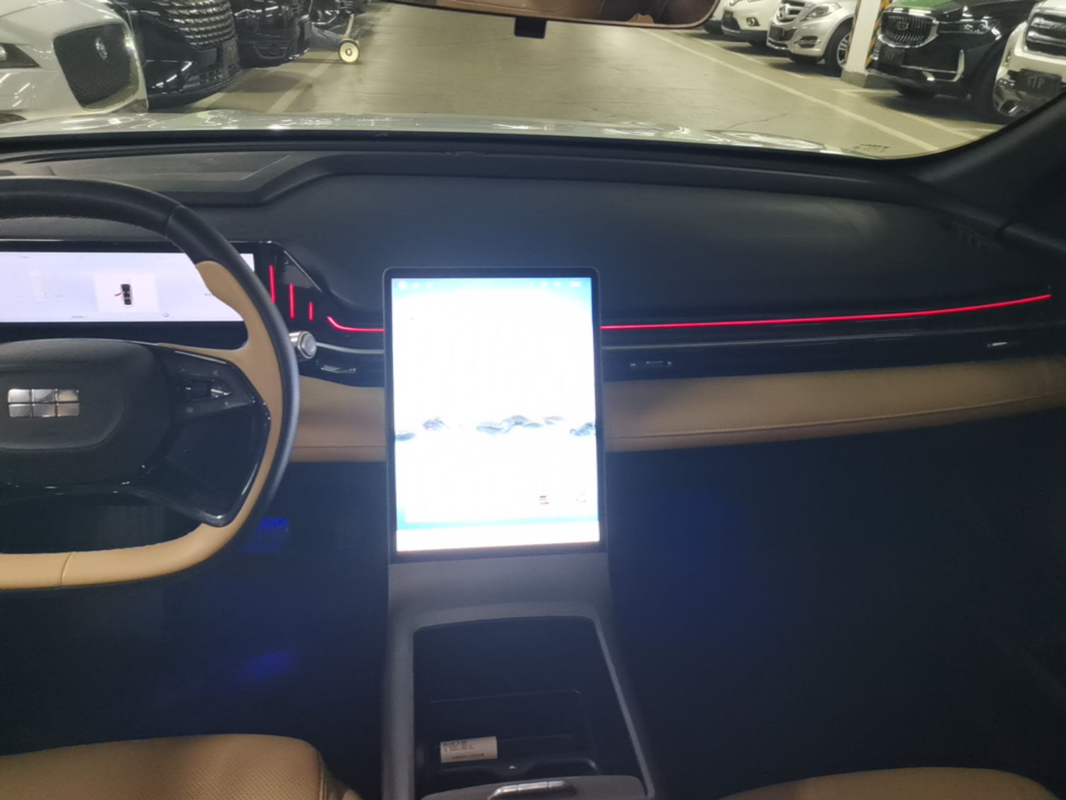 Geely Galaxy L6 2023 125km Starship — снимка 15