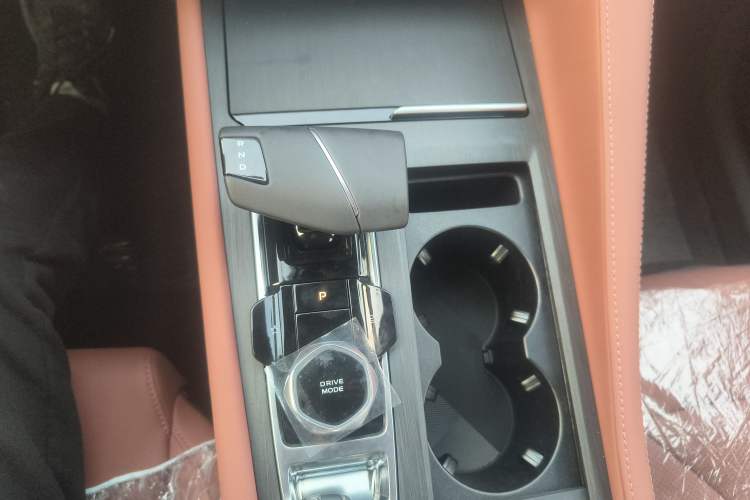 Used Changan CS75 PLUS 2026 Model, Smart Champion Edition 1.5T New Blue Whale Smart Navigation Version