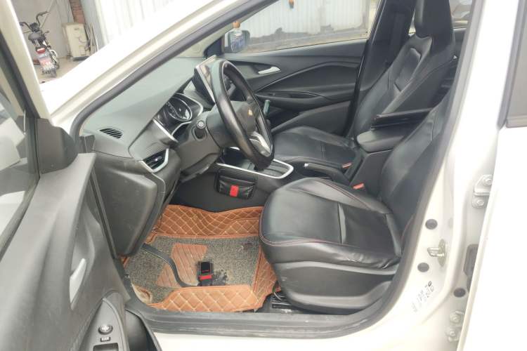 Used Chevrolet Cavalier 2022 325T Automatic Enjoyment Edition Left Front Seat