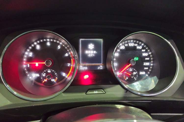 Used Volkswagen Tiguan L 2019 330TSI Automatic Two-Wheel Drive Smart Luxury Version China VI Standard