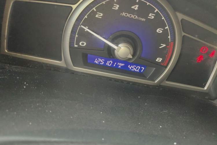 Used CIIMO 2012 1.8L Manual
