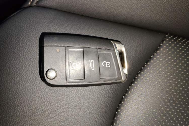 Used Volkswagen Tharu 2021 330TSI All-Wheel Drive Luxury PLUS Version