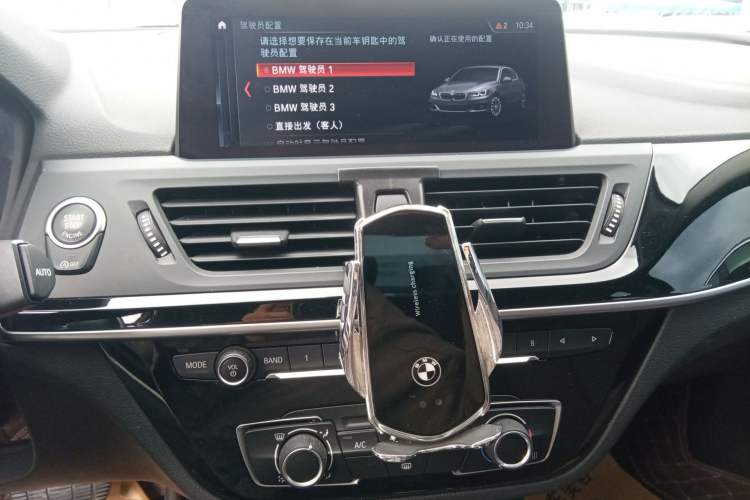 Used BMW 1 Series 2020 125i Leading Model M Sport Package Audio And AC Panel