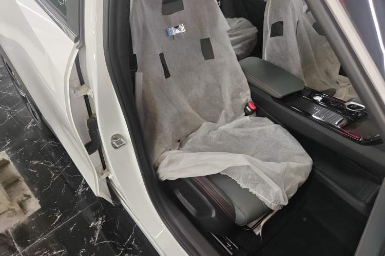 Used Geely Auto Emgrand X7 Sport 2024 1.5TD Smart Connect+
