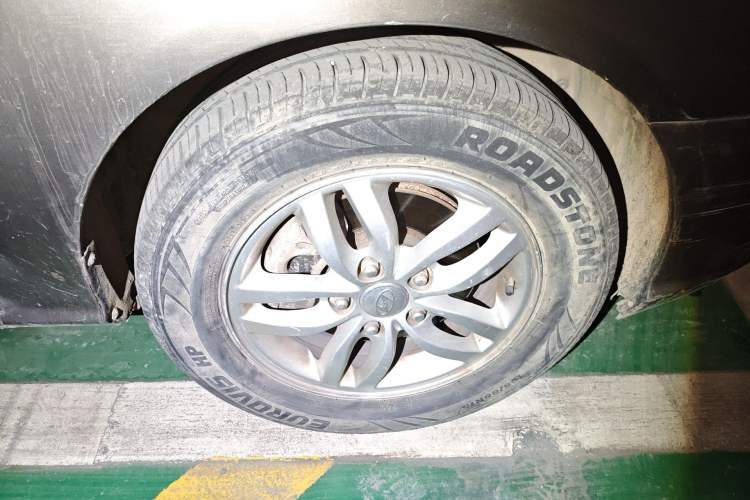 Used Hyundai Celesta 2011 1.6L Manual Luxury Model
