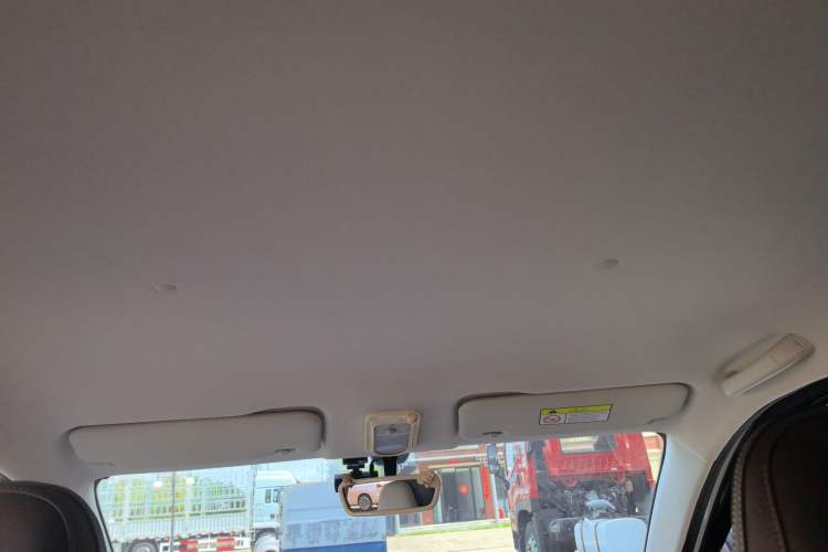 Used Wuling Bingo 2025 333 km Enjoyment Version Headliner