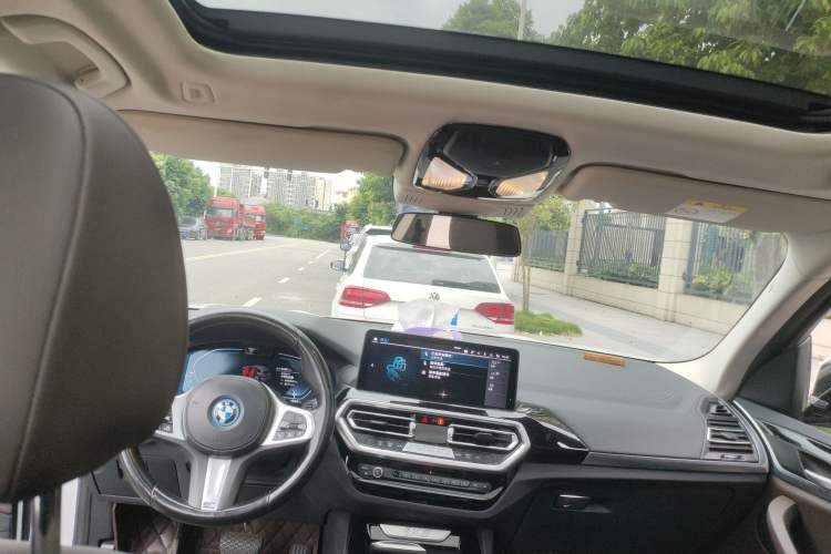 Used BMW iX3 2022 Leading Model