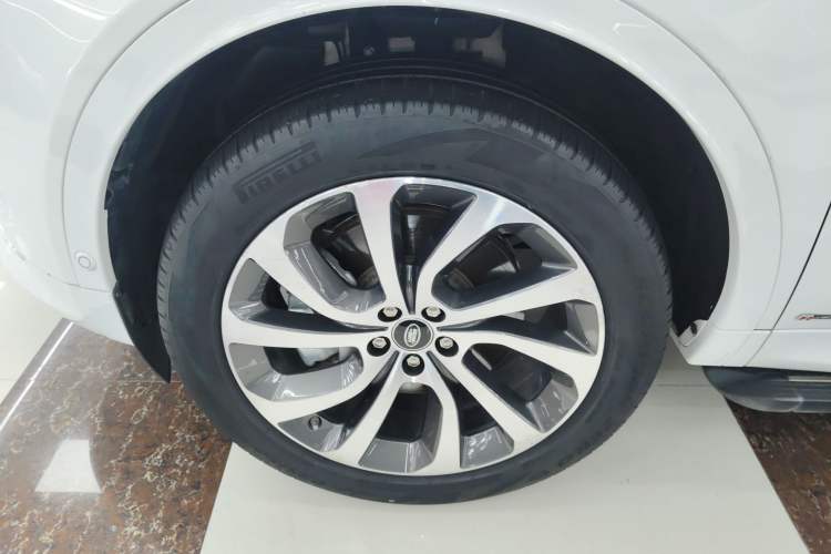 Used Land Rover Discovery Sport 2020 249 PS R-Dynamic Performance Tech Edition 7 Seats
