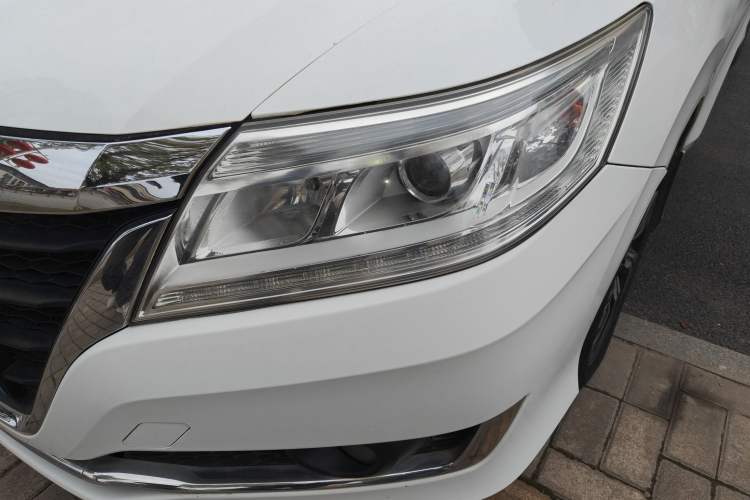 Used Honda Crider 2016 1.8L CVT Luxury Edition
