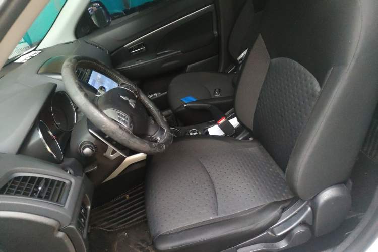 Used Mitsubishi ASX 2012 2.0 4x4 JingShang Navigation Edition