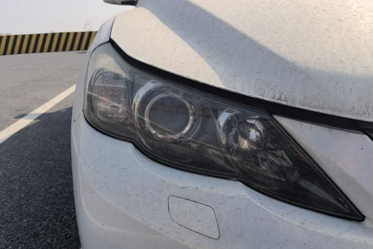 Used Toyota Reiz 2012 2.5V Fengdu Elite Stylish Edition Right Front Headlight