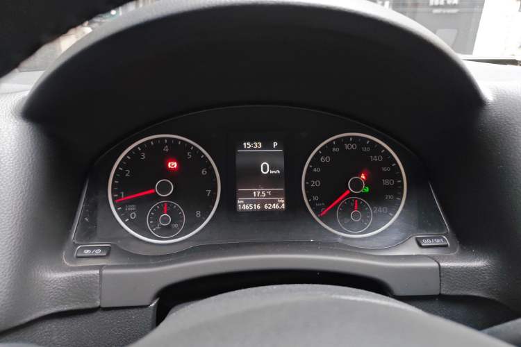 Used Volkswagen Tiguan 2017 300TSI Automatic Two-Wheel Drive Silk Road Comfort Edition Instrument Cluster