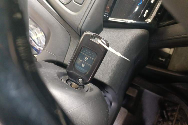 Used Honda Vezel 2019 220 TURBO CVT Elite Edition China VI Vehicle Key