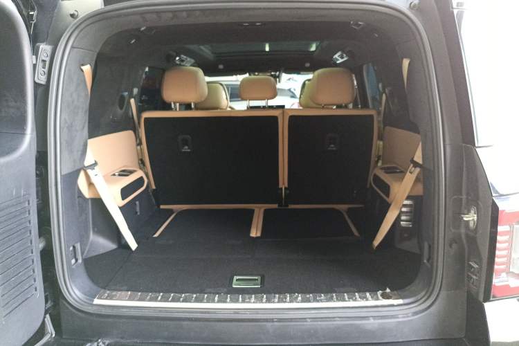 Used Formula Leopard 8 2025 Smart & Brave Flagship Edition 7 Seats
