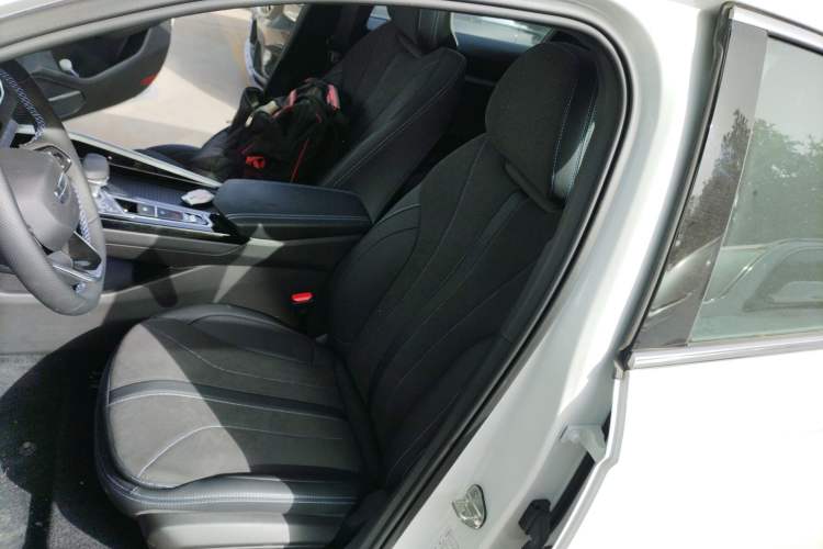 Used Geely Auto Preface 2025 Dongfang Yao 2.0TD Lanxing Edition