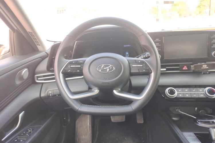 Used Hyundai Elantra 2022 1.5L CVT GLX Elite Edition