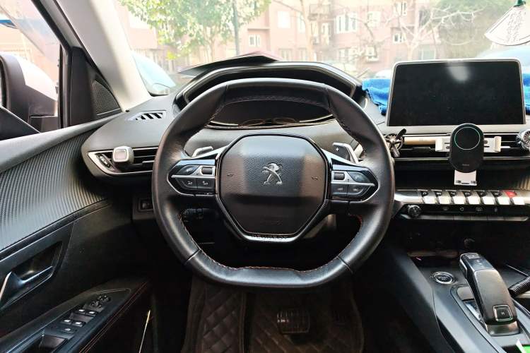 Used Peugeot 5008 2017 350THP 7-Seater Elite Edition