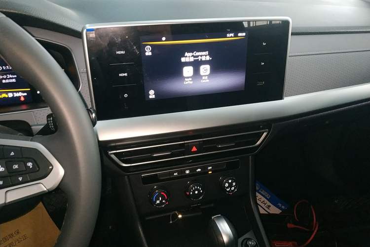 Used Volkswagen Lavida 2024 300TSI DSG Full-Comfort Edition