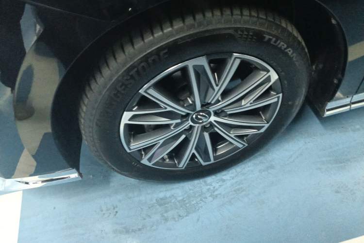 Used GAC Trumpchi M8 2024 Master Series 400T Prestige Edition