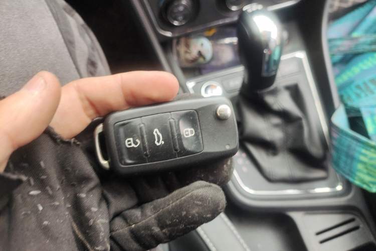 Used Volkswagen Gran Lavida 2017 230TSI DSG Comfort Edition Interior 1