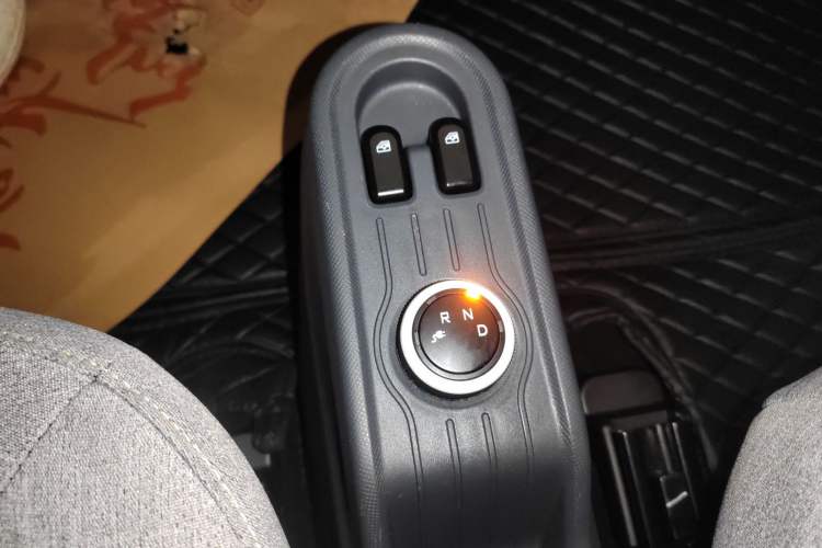 Used Wuling Hongguang MINIEV 2021 Macaron Premium Model – Lithium-NMC