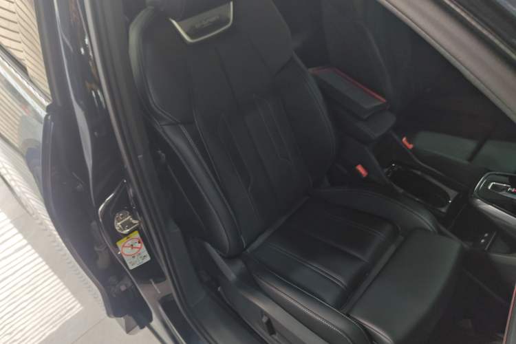 Used Audi Q4 e-tron 2024 50 e-tron quattro Creation Edition Midnight
