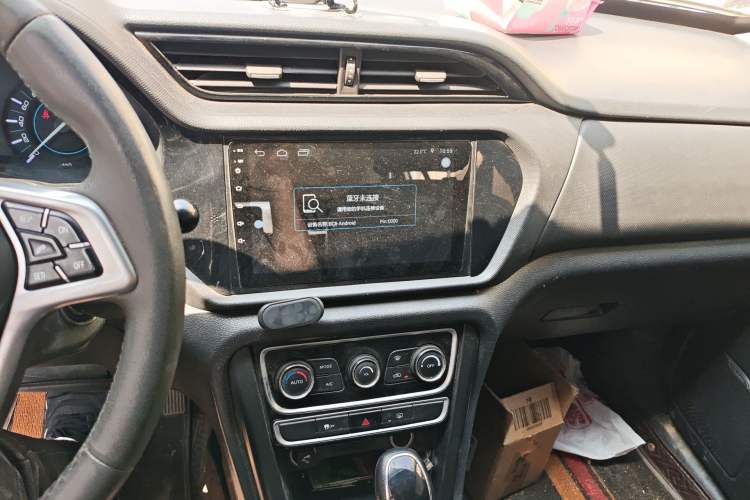 Used Chery Tiggo 3 2016 1.6L CVT ZhiShang Edition
