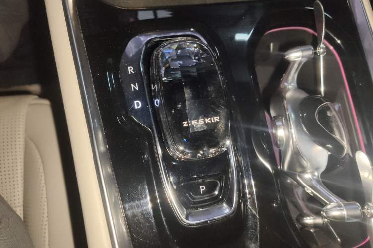 Used Zeekr 009 2022 WE Edition
