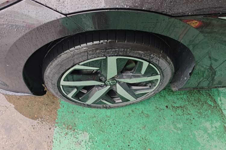 Used Volkswagen Lamando 2024 Lavida L 280TSI DSG Cool & Spicy Edition
