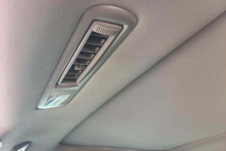 Used Toyota Highlander 2021 2.0T Two-Wheel Drive Luxury Edition 7 Seats
