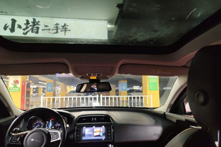 Used Jaguar XE 2017 2.0T 200 PS R-Sport
