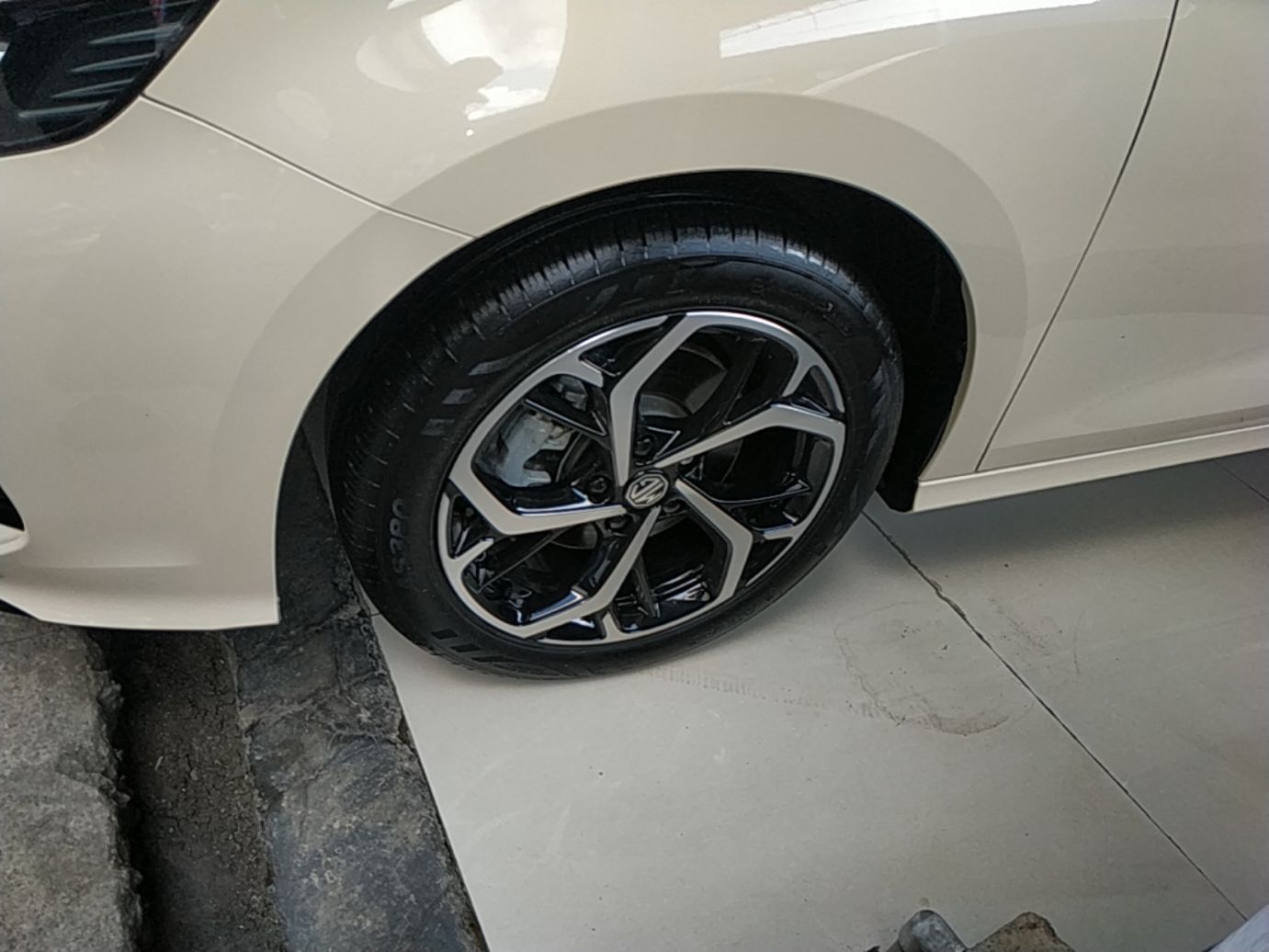 MG 5 2025 300TGI Global Flagship Edition — снимка 10