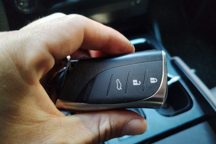 Used Lexus ES 2022 300h Excellence Edition