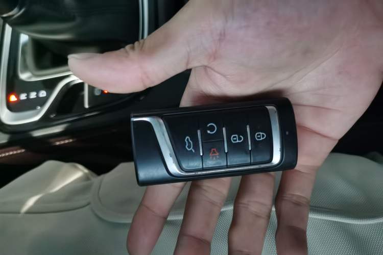 Used GAC Trumpchi M6 2021 270T DCT Prestige Edition (7-seater) Vehicle Key