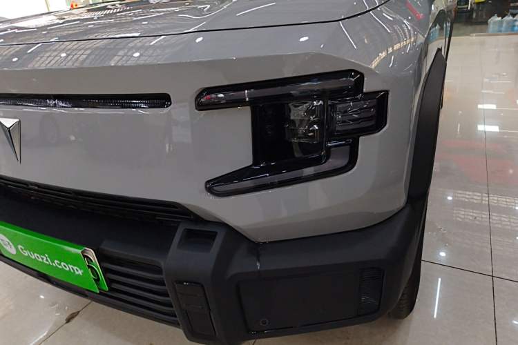 Used Deepal G318 2024 Four-Wheel-Drive Air Suspension Model
